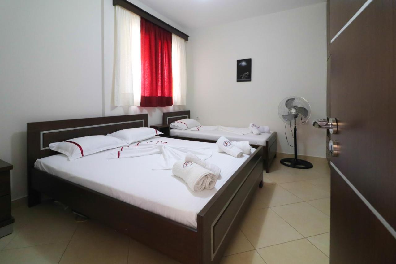Apartments Vila Roboci Sarandë Exterior foto